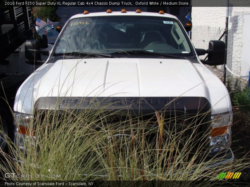 Oxford White / Medium Stone 2010 Ford F350 Super Duty XL Regular Cab 4x4 Chassis Dump Truck