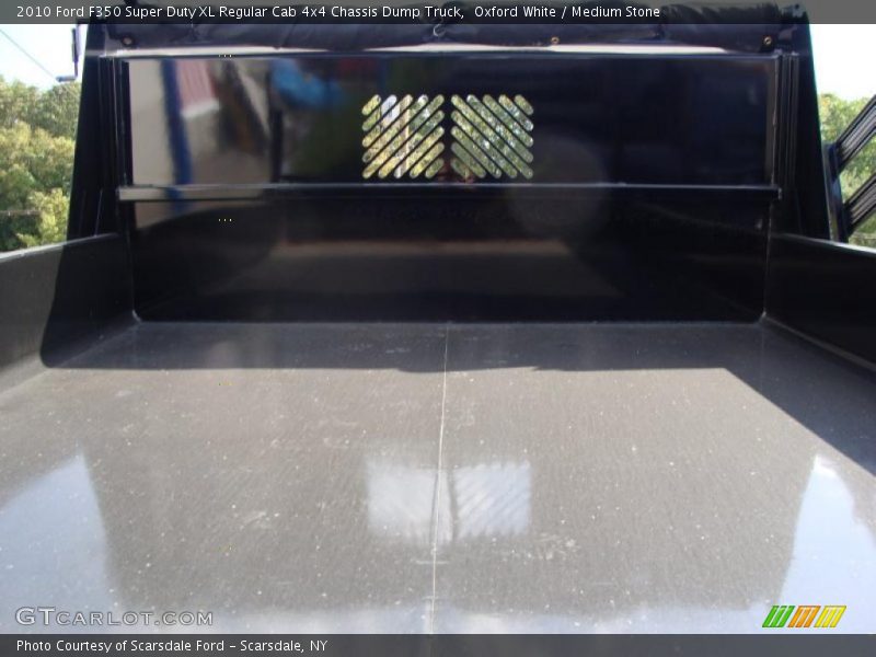 Oxford White / Medium Stone 2010 Ford F350 Super Duty XL Regular Cab 4x4 Chassis Dump Truck