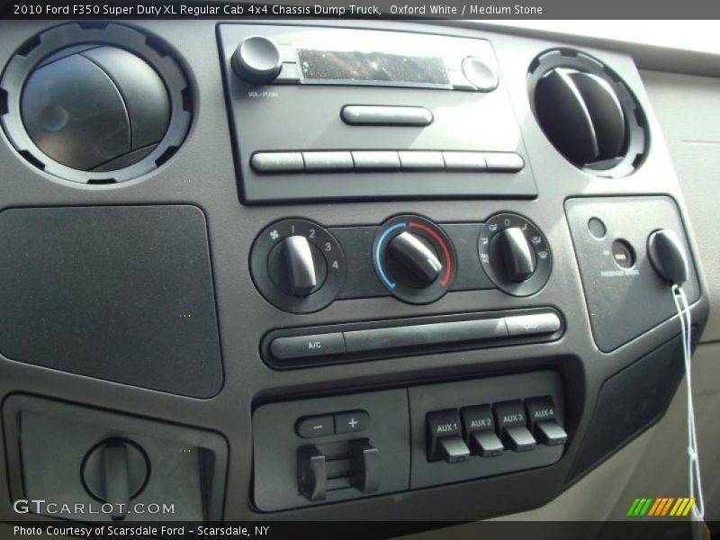 Controls of 2010 F350 Super Duty XL Regular Cab 4x4 Chassis Dump Truck