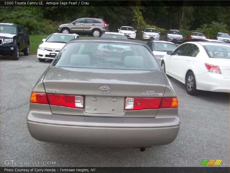 Antique Sage Pearl / Gray 2000 Toyota Camry LE