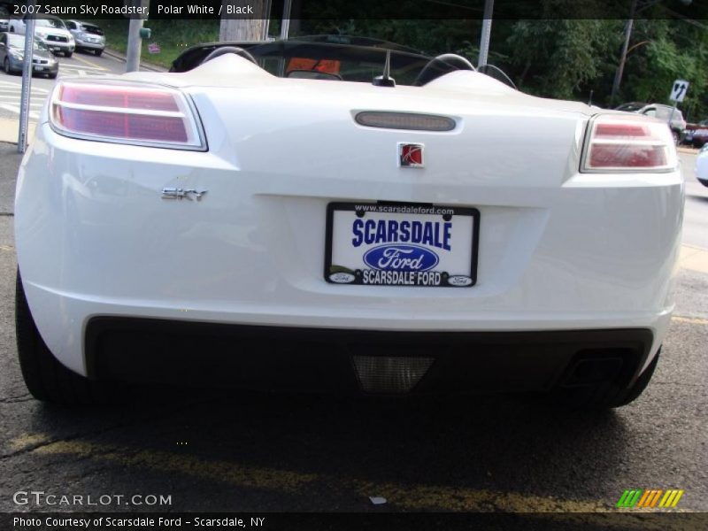 Polar White / Black 2007 Saturn Sky Roadster