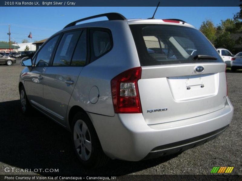 Bright Silver / Gray 2010 Kia Rondo LX