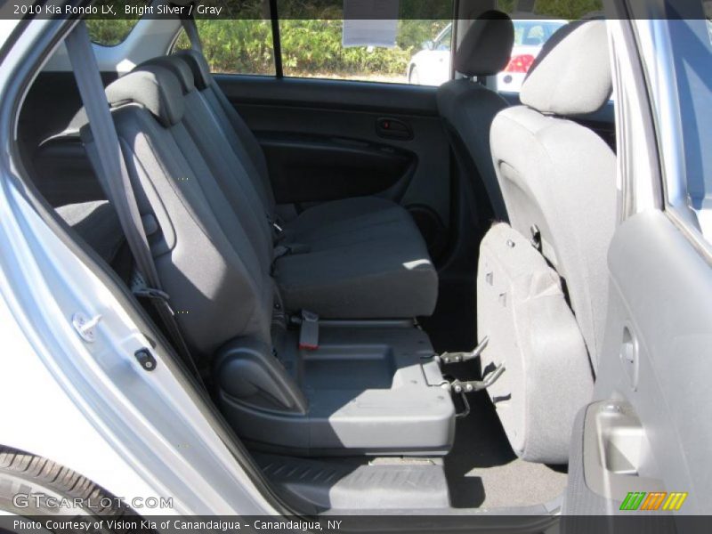 Bright Silver / Gray 2010 Kia Rondo LX