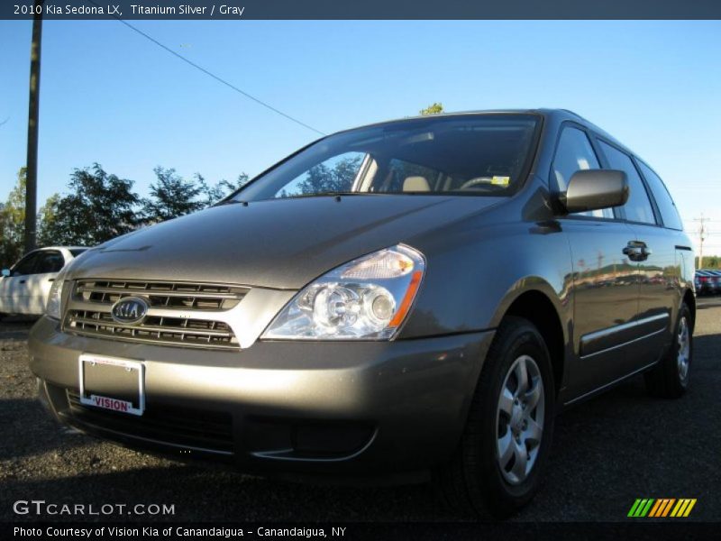 Titanium Silver / Gray 2010 Kia Sedona LX