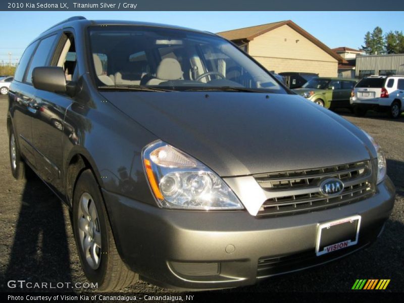 Titanium Silver / Gray 2010 Kia Sedona LX