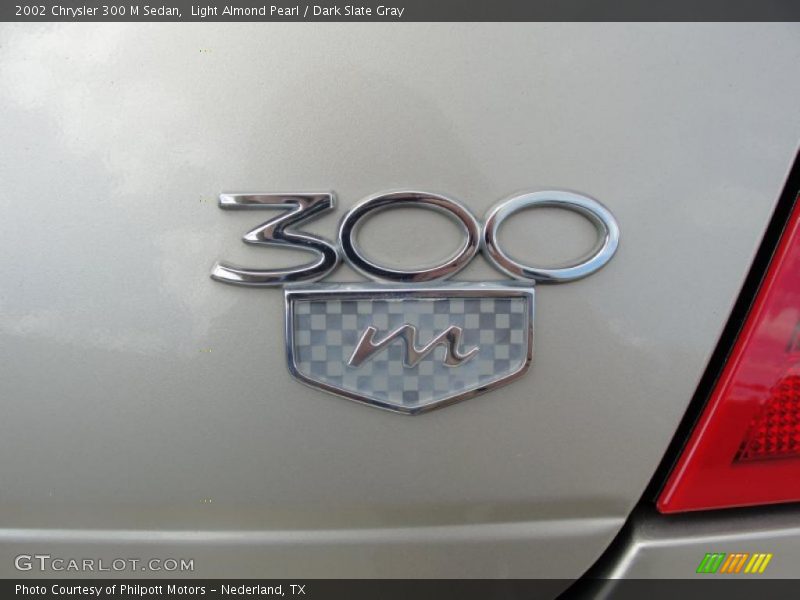  2002 300 M Sedan Logo