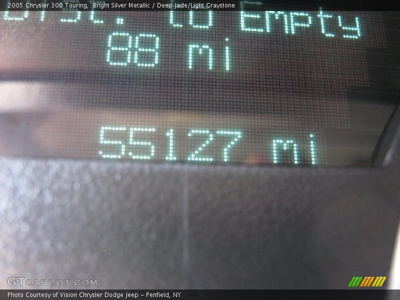 Bright Silver Metallic / Deep Jade/Light Graystone 2005 Chrysler 300 Touring