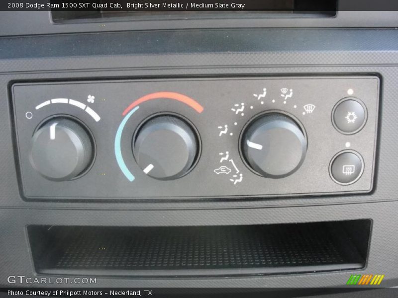 Bright Silver Metallic / Medium Slate Gray 2008 Dodge Ram 1500 SXT Quad Cab