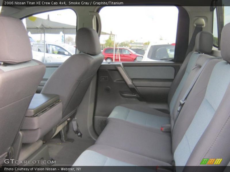  2006 Titan XE Crew Cab 4x4 Graphite/Titanium Interior