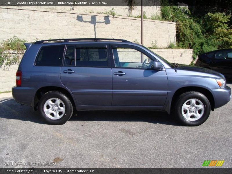 Bluestone Metallic / Ash Gray 2006 Toyota Highlander 4WD