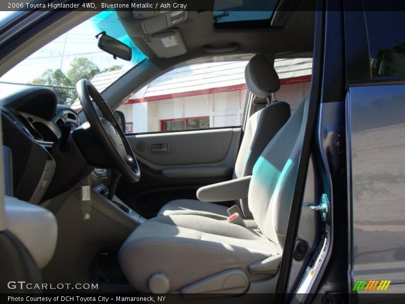 Bluestone Metallic / Ash Gray 2006 Toyota Highlander 4WD