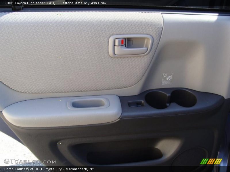 Bluestone Metallic / Ash Gray 2006 Toyota Highlander 4WD