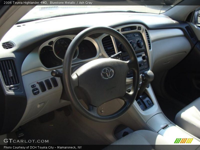 Bluestone Metallic / Ash Gray 2006 Toyota Highlander 4WD