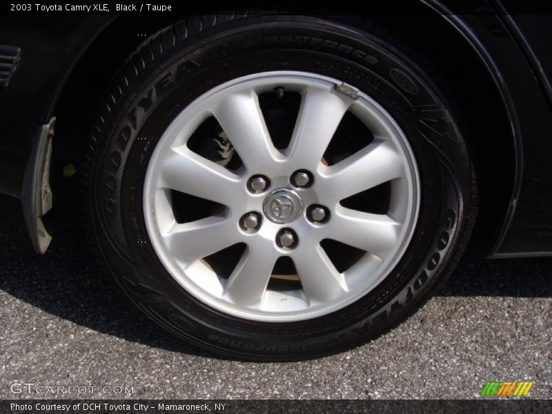 Black / Taupe 2003 Toyota Camry XLE