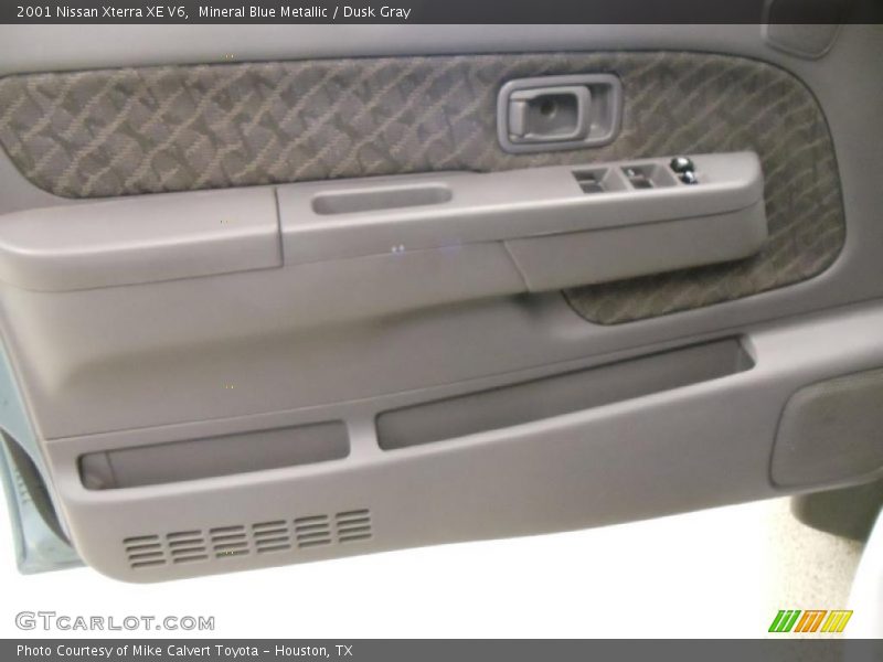 Mineral Blue Metallic / Dusk Gray 2001 Nissan Xterra XE V6