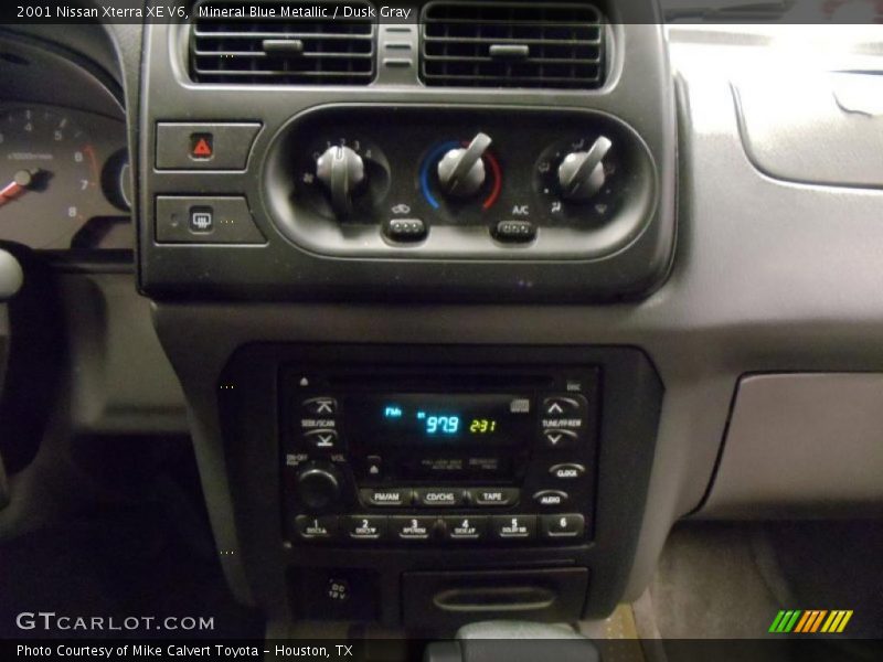 Controls of 2001 Xterra XE V6