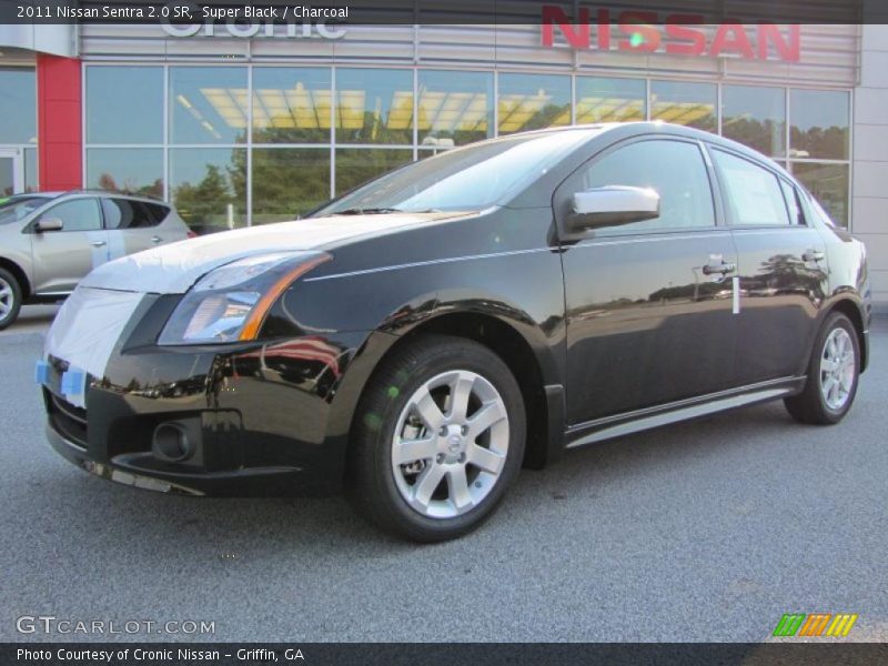 Super Black / Charcoal 2011 Nissan Sentra 2.0 SR