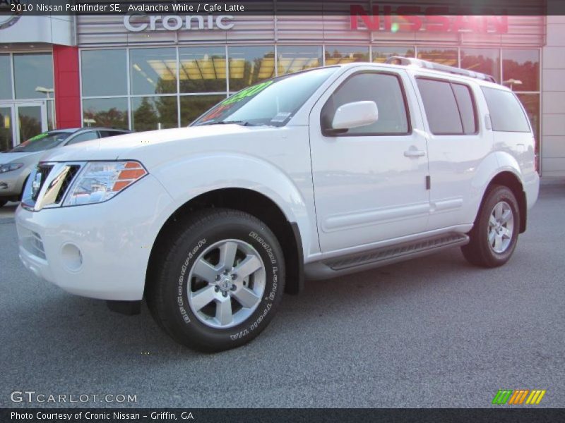 Avalanche White / Cafe Latte 2010 Nissan Pathfinder SE
