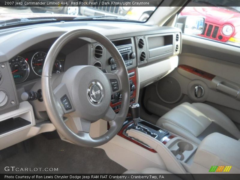  2007 Commander Limited 4x4 Dark Khaki/Light Graystone Interior