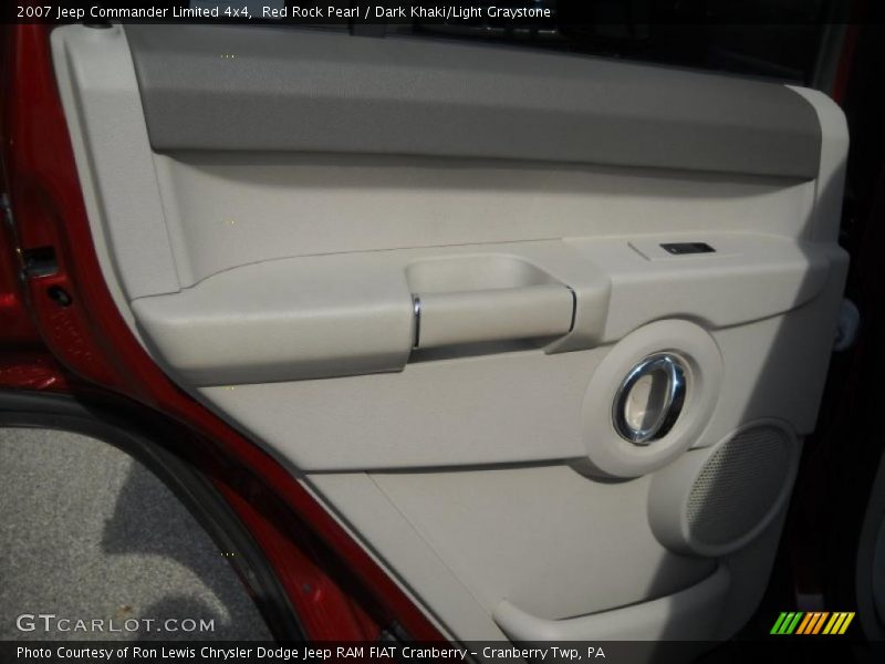 Red Rock Pearl / Dark Khaki/Light Graystone 2007 Jeep Commander Limited 4x4