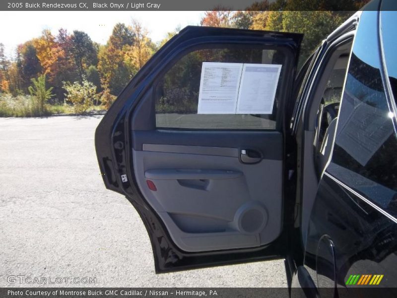 Black Onyx / Light Gray 2005 Buick Rendezvous CX