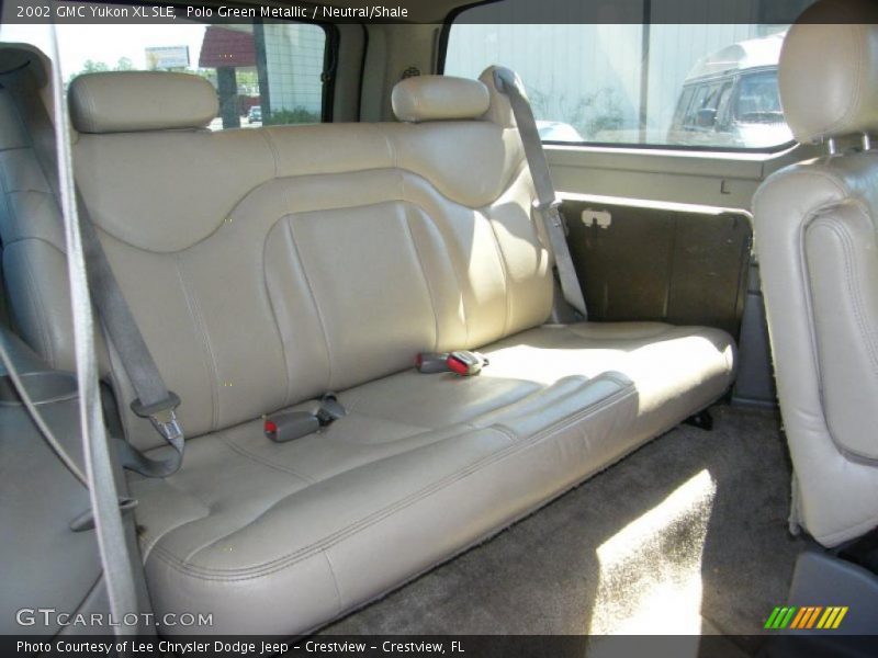 Polo Green Metallic / Neutral/Shale 2002 GMC Yukon XL SLE