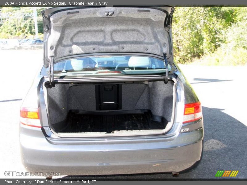  2004 Accord EX V6 Sedan Trunk