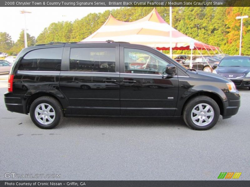 Brilliant Black Crystal Pearlcoat / Medium Slate Gray/Light Shale 2008 Chrysler Town & Country Touring Signature Series