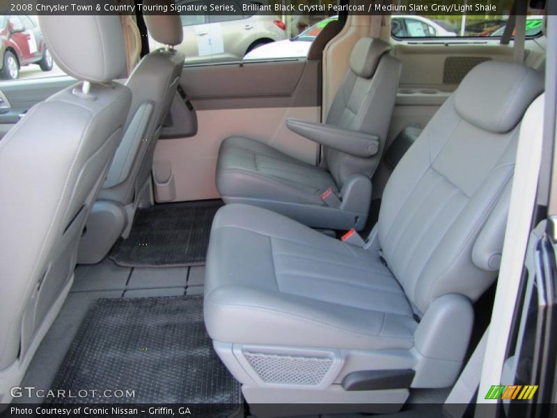 Brilliant Black Crystal Pearlcoat / Medium Slate Gray/Light Shale 2008 Chrysler Town & Country Touring Signature Series