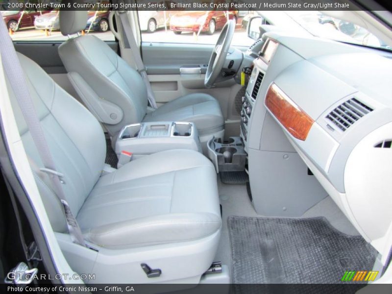Brilliant Black Crystal Pearlcoat / Medium Slate Gray/Light Shale 2008 Chrysler Town & Country Touring Signature Series