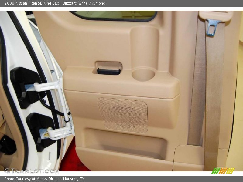 Blizzard White / Almond 2008 Nissan Titan SE King Cab