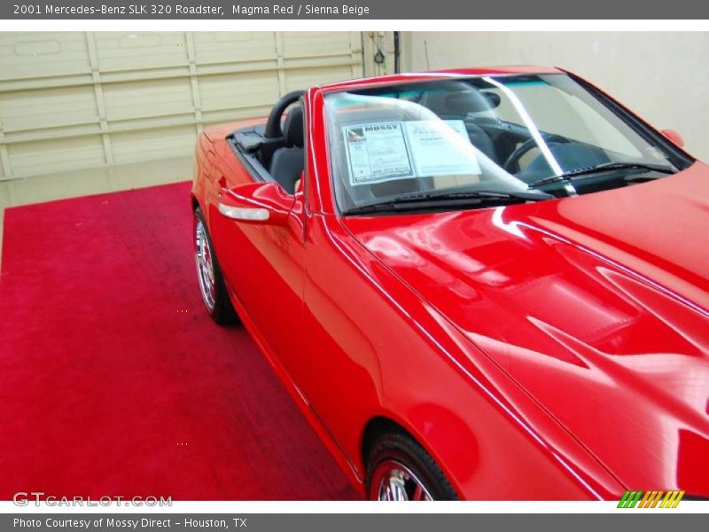 Magma Red / Sienna Beige 2001 Mercedes-Benz SLK 320 Roadster