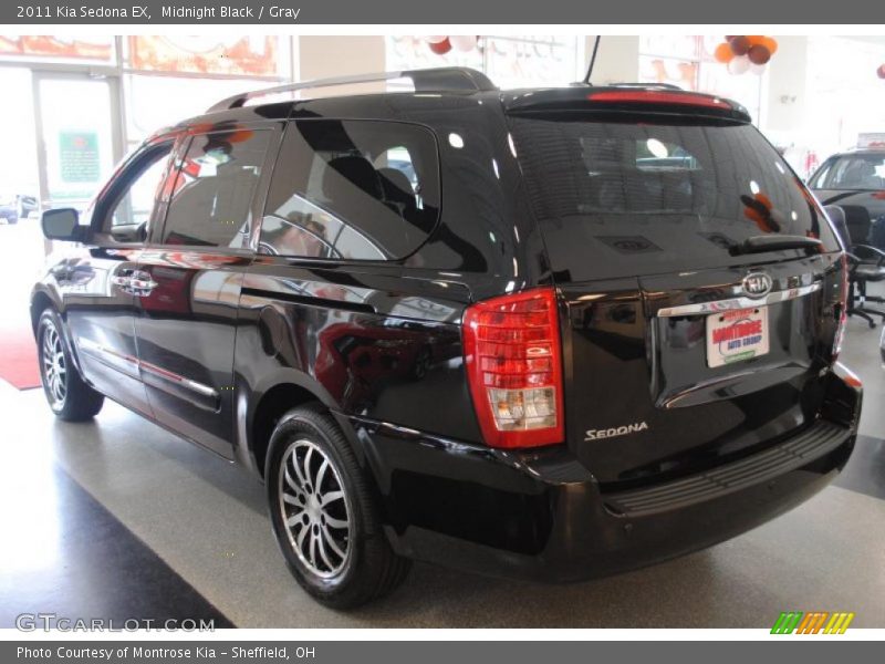 Midnight Black / Gray 2011 Kia Sedona EX