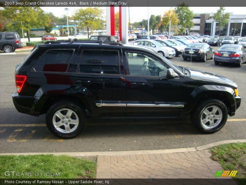 Black / Medium Slate Gray 2007 Jeep Grand Cherokee Laredo 4x4