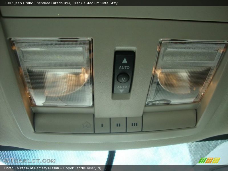 Black / Medium Slate Gray 2007 Jeep Grand Cherokee Laredo 4x4