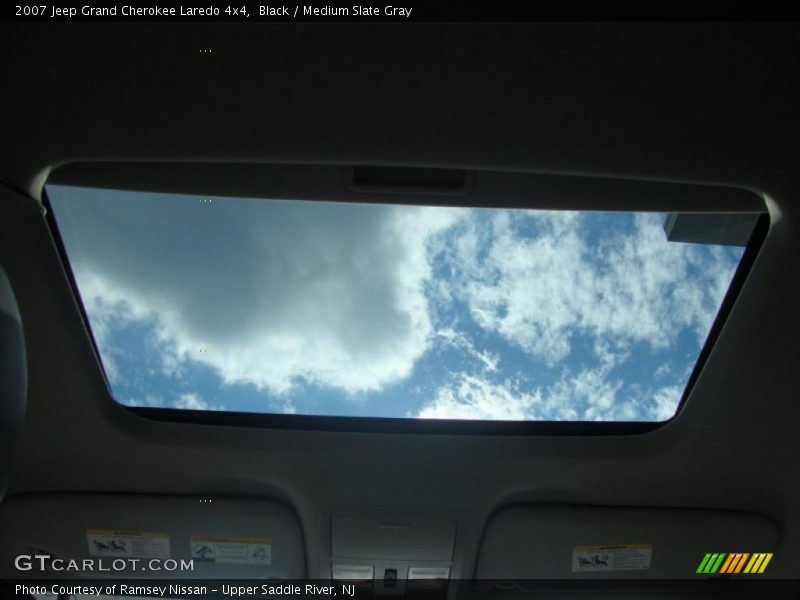 Black / Medium Slate Gray 2007 Jeep Grand Cherokee Laredo 4x4