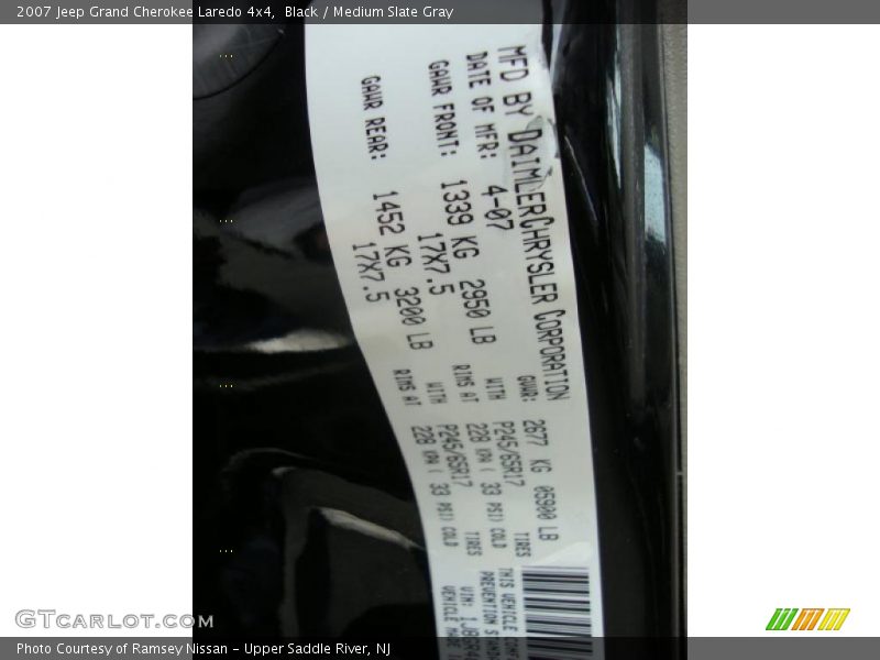 Black / Medium Slate Gray 2007 Jeep Grand Cherokee Laredo 4x4