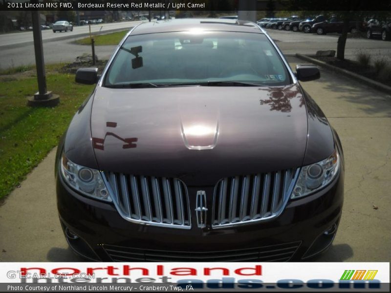 Bordeaux Reserve Red Metallic / Light Camel 2011 Lincoln MKS FWD