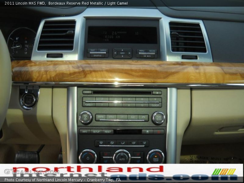 Bordeaux Reserve Red Metallic / Light Camel 2011 Lincoln MKS FWD