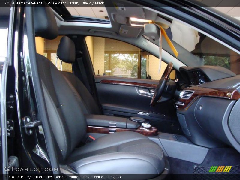 Black / Black 2009 Mercedes-Benz S 550 4Matic Sedan