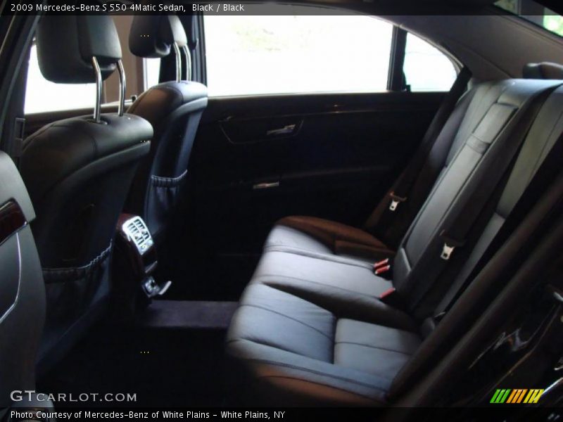 Black / Black 2009 Mercedes-Benz S 550 4Matic Sedan