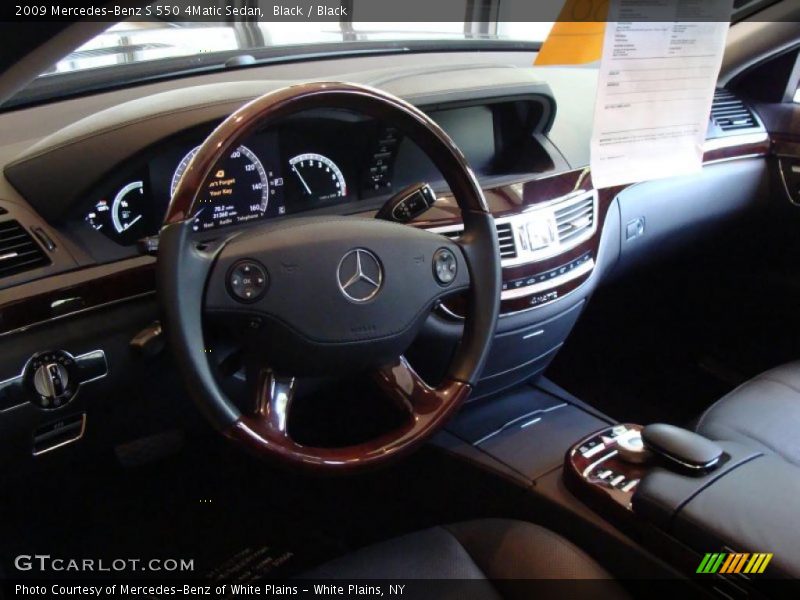 Black / Black 2009 Mercedes-Benz S 550 4Matic Sedan
