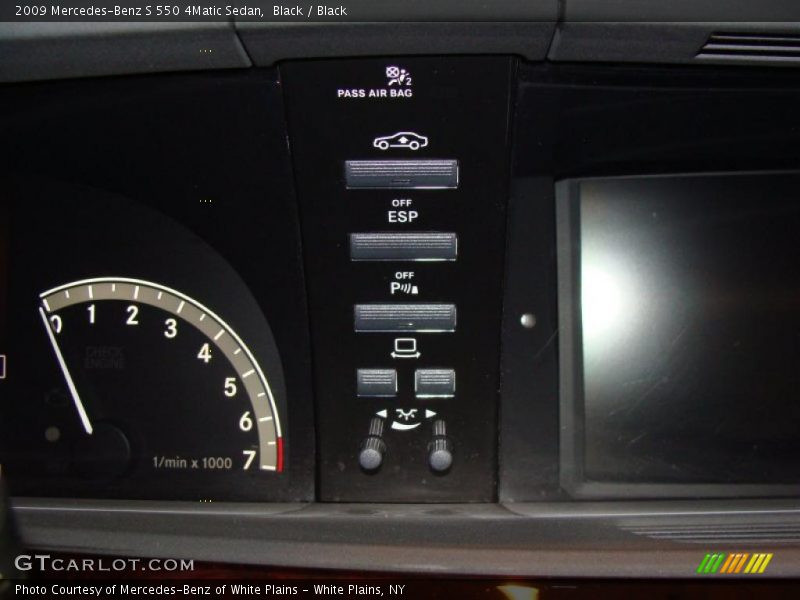 Black / Black 2009 Mercedes-Benz S 550 4Matic Sedan