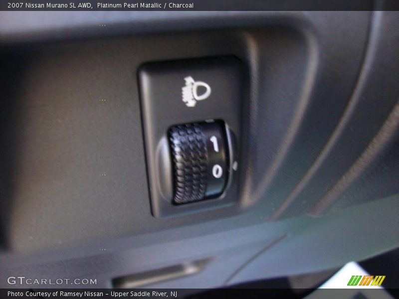 Platinum Pearl Matallic / Charcoal 2007 Nissan Murano SL AWD