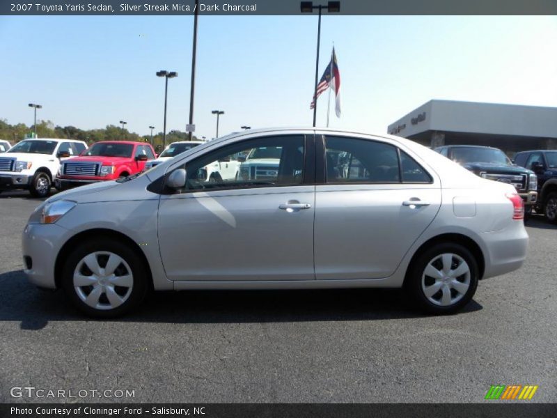 Silver Streak Mica / Dark Charcoal 2007 Toyota Yaris Sedan