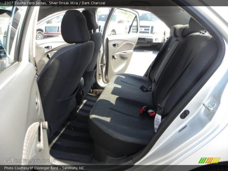 Silver Streak Mica / Dark Charcoal 2007 Toyota Yaris Sedan