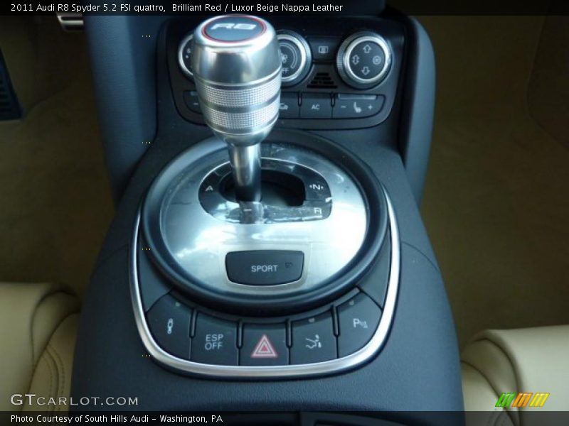  2011 R8 Spyder 5.2 FSI quattro 6 Speed R tronic Automatic Shifter