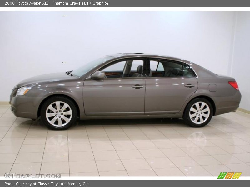 Phantom Gray Pearl / Graphite 2006 Toyota Avalon XLS