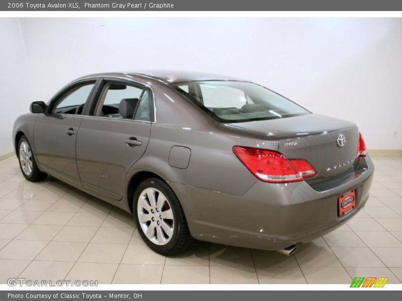 Phantom Gray Pearl / Graphite 2006 Toyota Avalon XLS