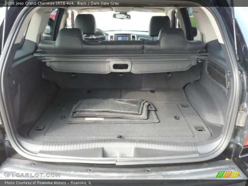  2008 Grand Cherokee SRT8 4x4 Trunk